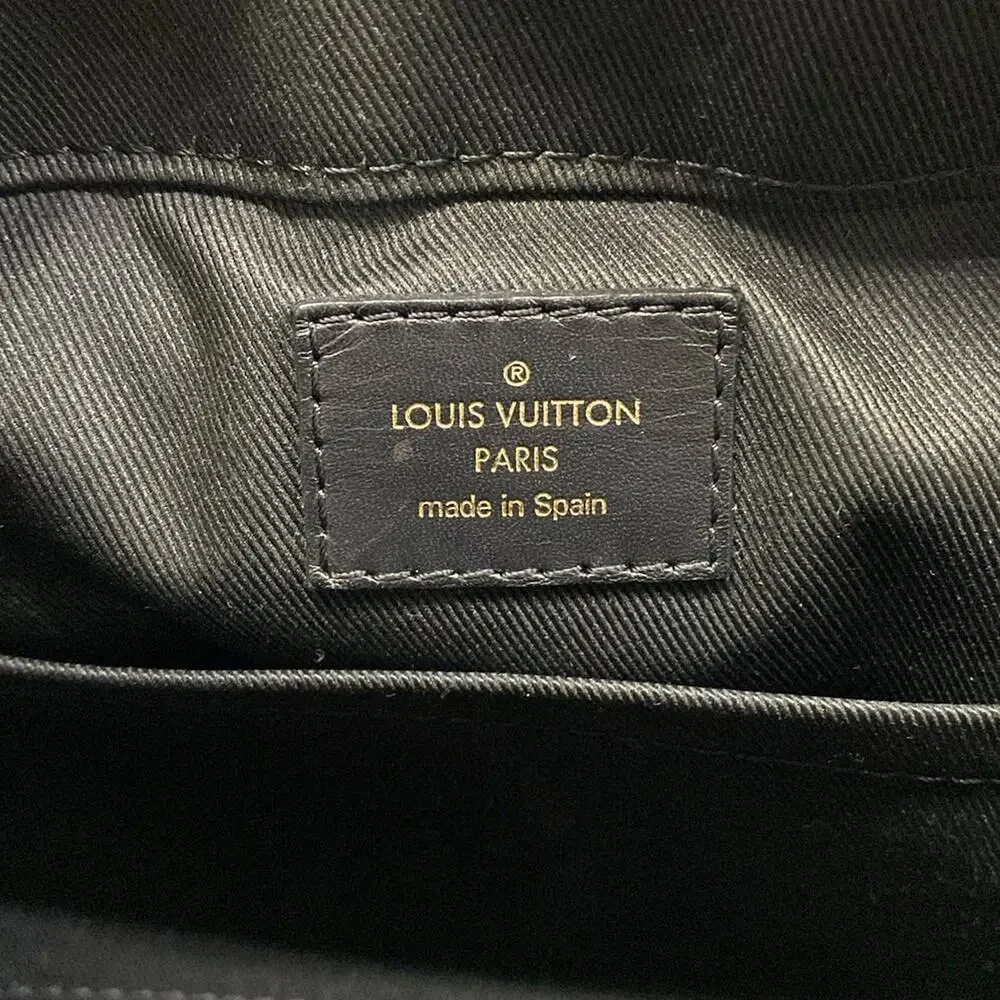 Louis Vuitton Saintonge Monogram Shoulder Bag M43555 Monogram Canvas Leather